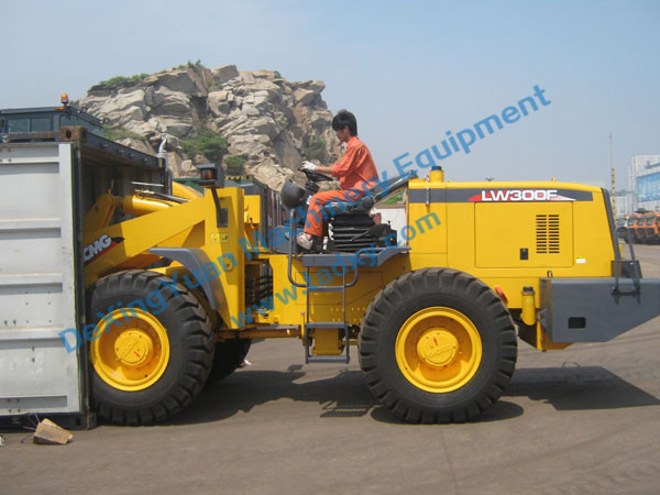 c鿴ԔϢ}3 ton Wheel Loader packing xΔ1375